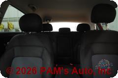Vehicle photo 11