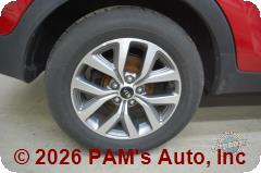 Vehicle photo 9