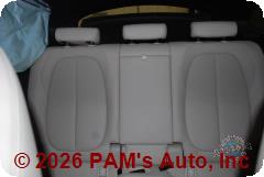 Vehicle photo 11