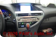 Vehicle photo 13
