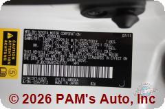 Vehicle photo 16