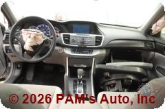 Vehicle photo 14