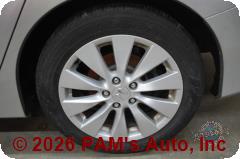 Vehicle photo 9