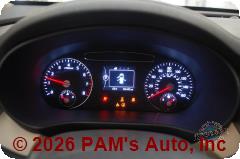 Vehicle photo 12