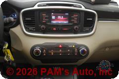 Vehicle photo 13