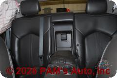 Vehicle photo 11