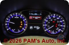 Vehicle photo 12