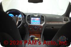 Vehicle photo 14
