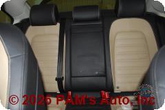 Vehicle photo 11