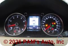 Vehicle photo 12