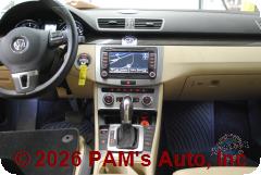Vehicle photo 14