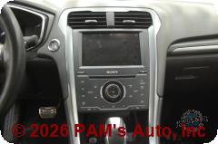 Vehicle photo 13