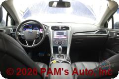 Vehicle photo 14
