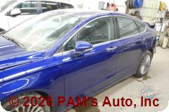 Vehicle photo 7