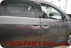 Vehicle photo 3