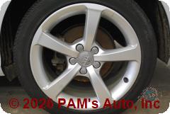 Vehicle photo 9