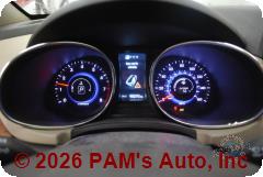 Vehicle photo 12