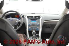 Vehicle photo 14