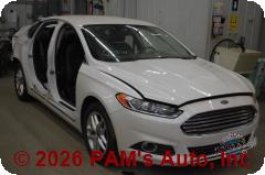 Vehicle photo 2