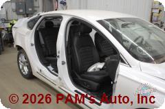 Vehicle photo 3