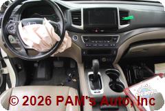 Vehicle photo 14