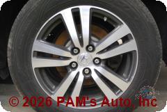 Vehicle photo 9