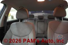 Vehicle photo 11