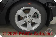 Vehicle photo 9