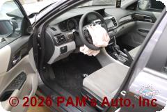 Vehicle photo 10