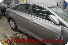 Vehicle photo 3