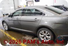 Vehicle photo 7