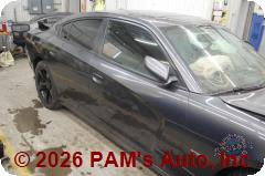 Vehicle photo 3
