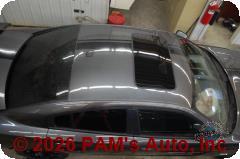 Vehicle photo 4