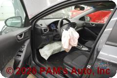 Vehicle photo 10