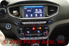Vehicle photo 13