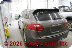 Vehicle photo 6