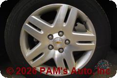 Vehicle photo 9