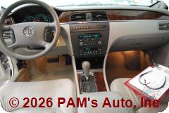 Vehicle photo 14