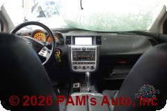 Vehicle photo 14