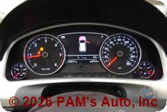 Vehicle photo 12