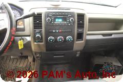 Vehicle photo 14
