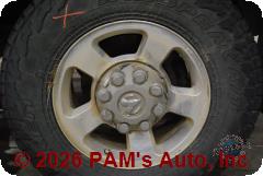 Vehicle photo 9