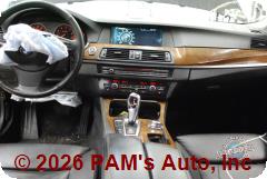 Vehicle photo 14