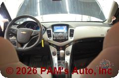 Vehicle photo 14