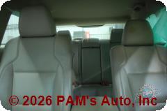 Vehicle photo 11
