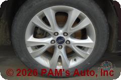 Vehicle photo 9