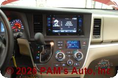 Vehicle photo 13