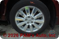 Vehicle photo 9