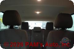 Vehicle photo 11