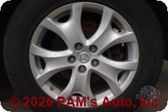 Vehicle photo 9